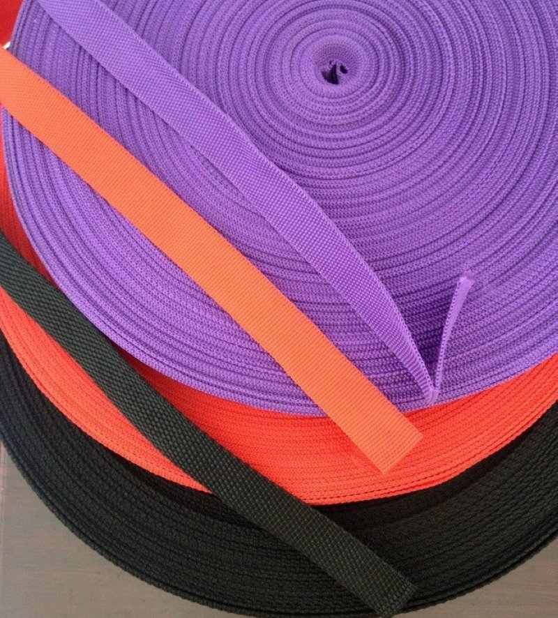 2CM��ɫ���]����