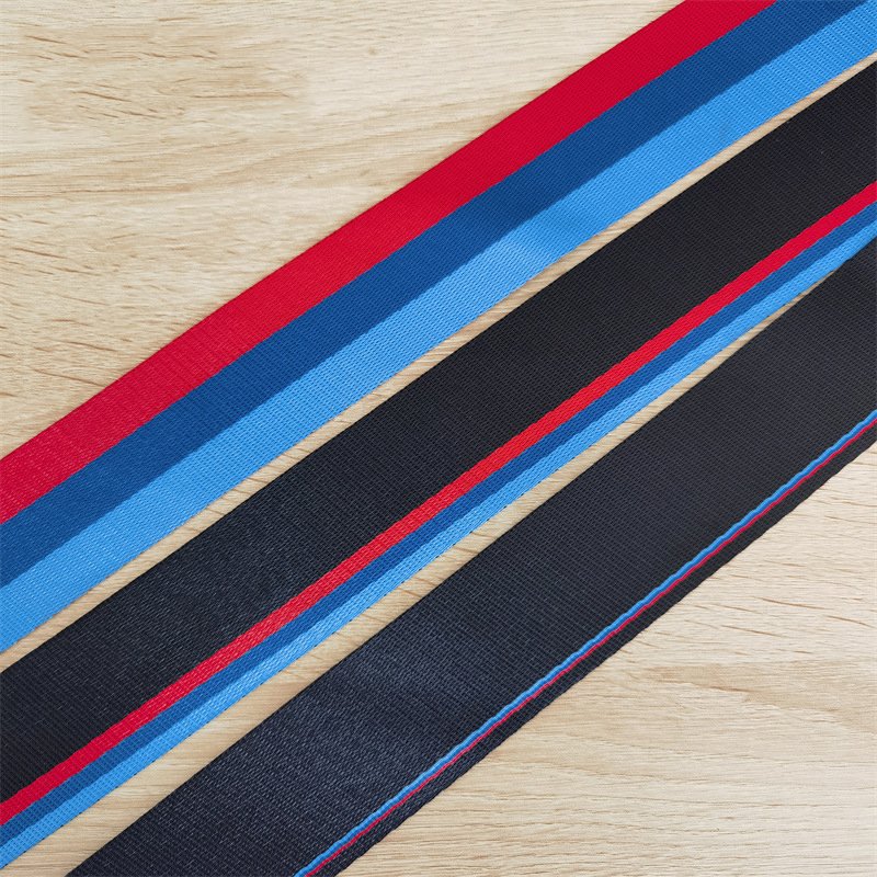 ��ɫ��܇���܃���b��ɫ��